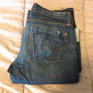 James Jeans. Boot cut. Size 28
